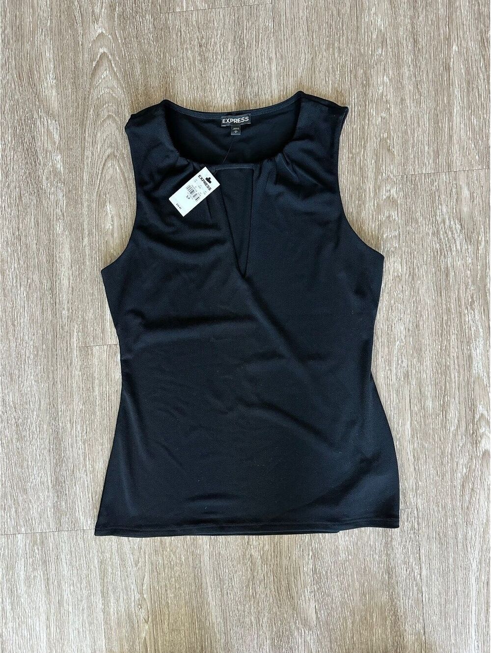 Express Women's Black sleeveless tank top